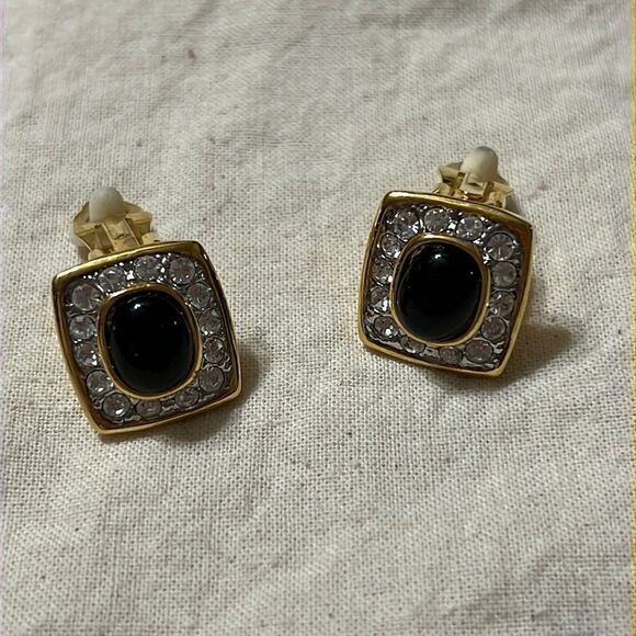 Rhinestone Clip on Earrings - Sparkling & Beautiful - Picture 1 of 11